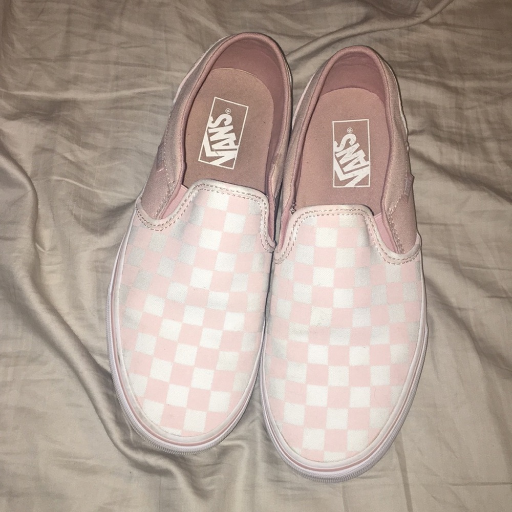 light pink checkered vans